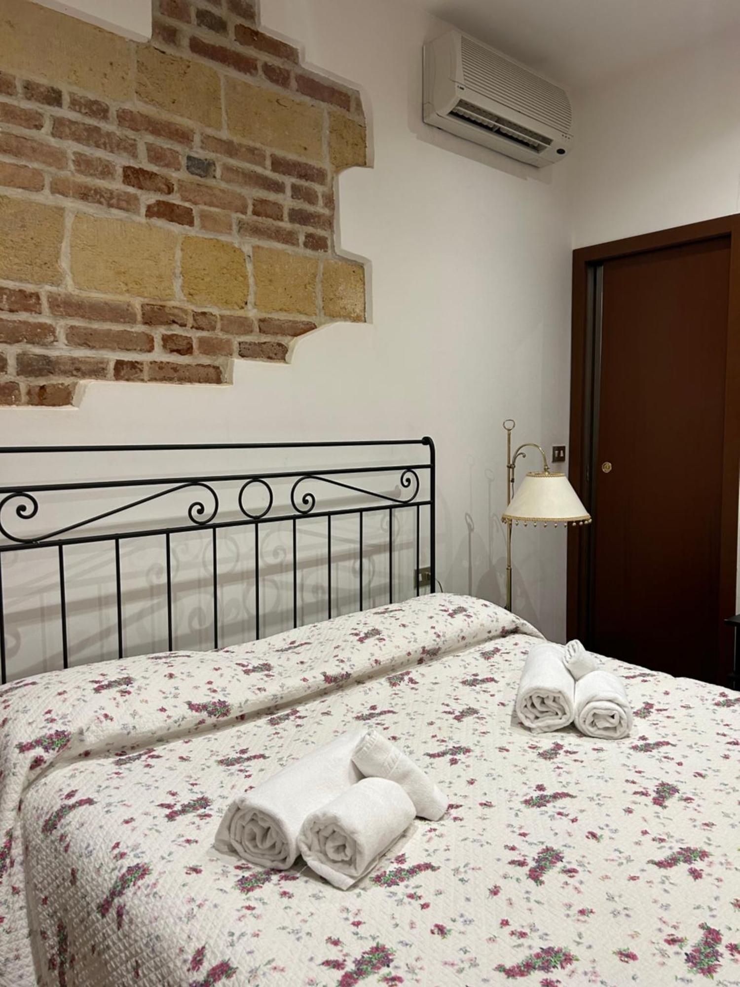 Residenza Della Samaritana Classici Verona Buitenkant foto